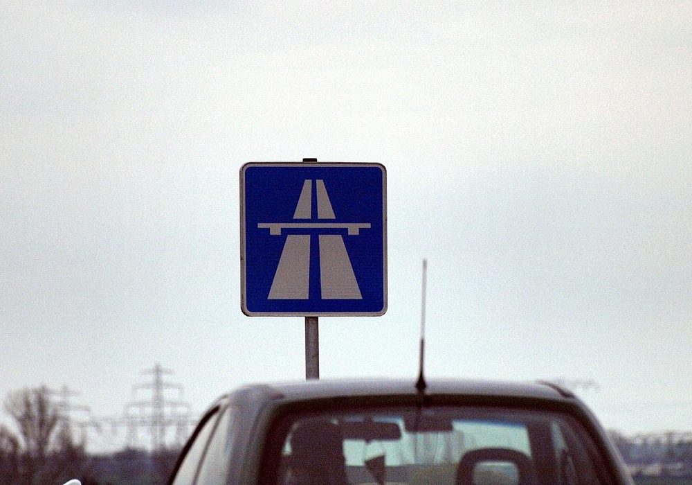 Chaos Fahrt Ber Nrw Autobahnen Reul Schockiert Regionalheute De