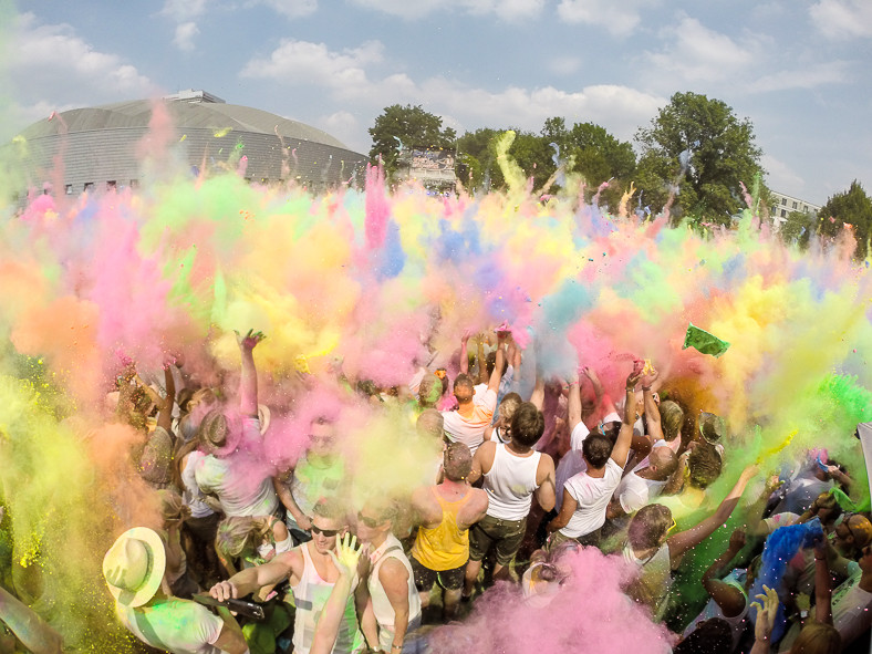 Es wird bunt Das Holi Festival kommt nach Braunschweig zurück