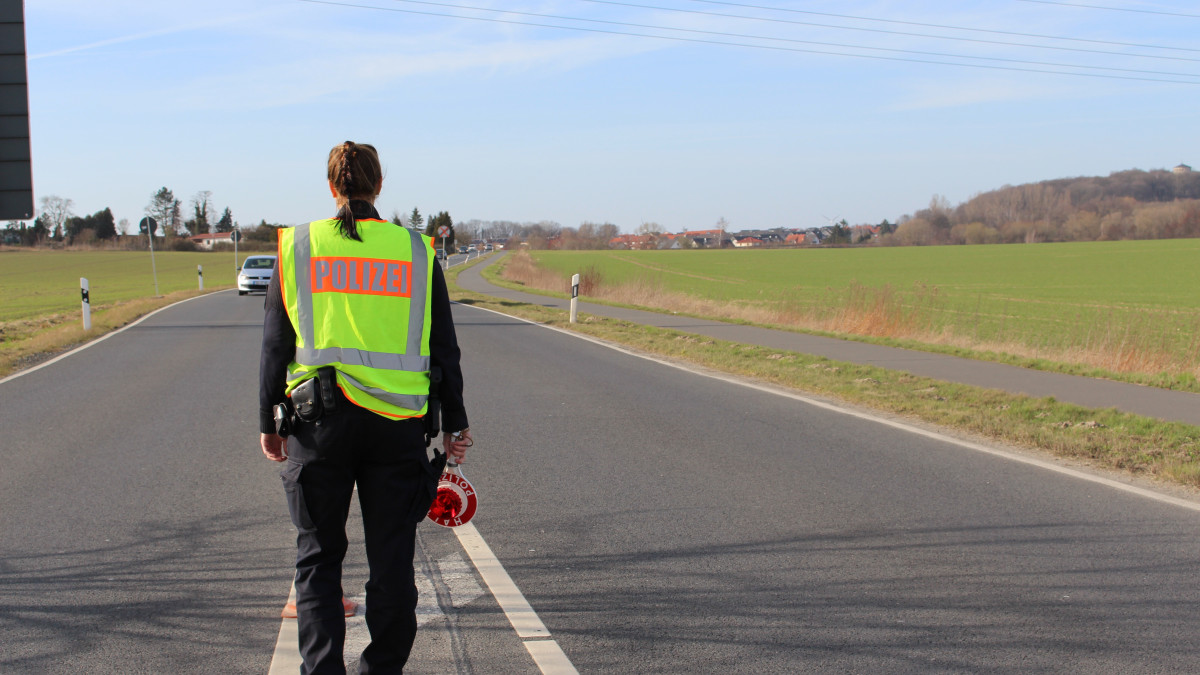 Großkontrolle Polizei zieht positive Bilanz regionalHeute de