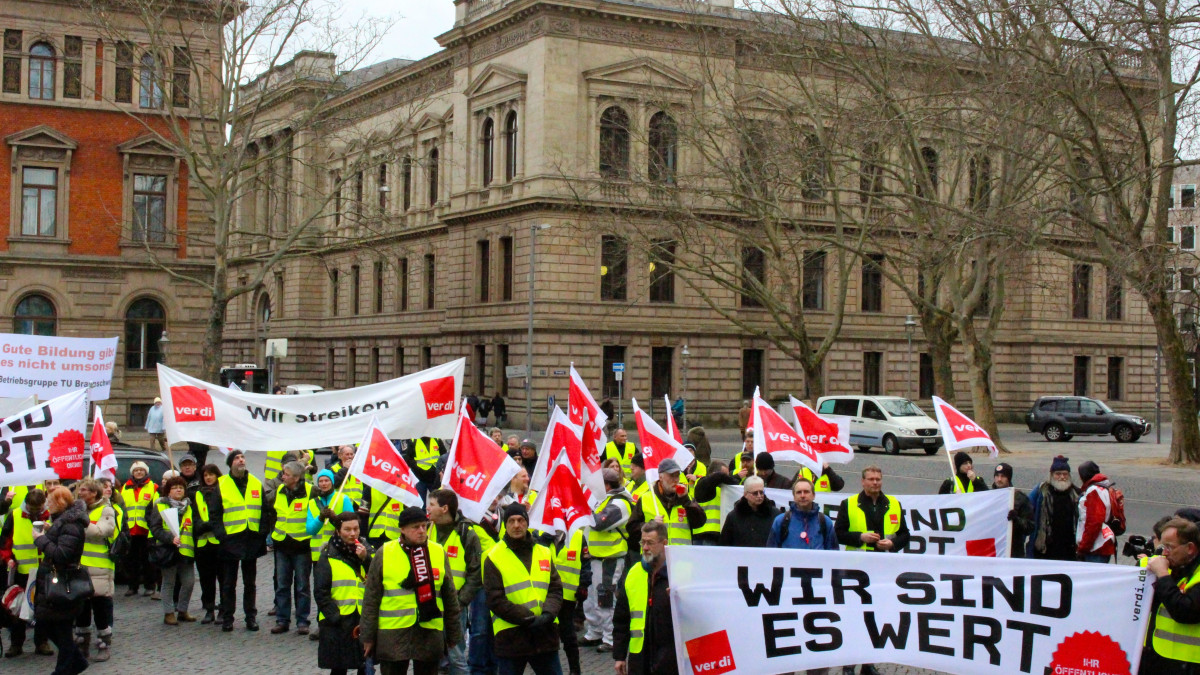 Warnstreiks ver di legt Öffentlichen Dienst lahm regionalHeute de