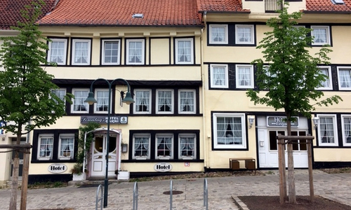 Interessierte können sich das "Sonntags Hotel" noch einmal vor der Sanierung angucken. Foto: Stadt Helmstedt