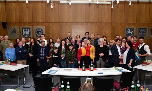 Die Neubürger zusammen mit der Landrätin Christiana Steinbrügge. Fotos: Tanja Bischoff