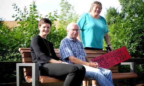 Von links: Susanne Kristofic, Ortsbürgermeister Horst Prediger, Sigrid Lindenberg. Foto: Bernd Schober