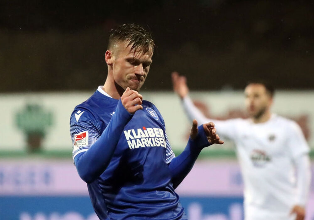 Bericht Karlsruhes Marvin Pourié im Anflug auf Braunschweig