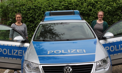 Lina Heidrich (links) und Alina Konrad in einem Interview mit regionalHeute.de. Foto: Robert Braumann