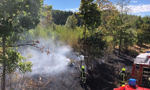 Die Feuerwehr hat den Brand unter Kontrolle. Foto: Feuerwehr Braunlage