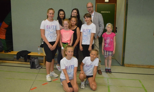 Die KingCats Cheerleader. Foto: SPD Unterbezirk Helmstedt