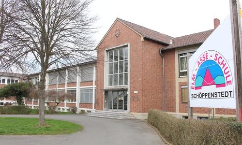 Aus der Elm-Asse-Schule in Schöppenstedt wird eine Gesamtschule. Der Kreis-Schulausschuss soll die Schulbezirke festlegen. Zudem will der Kreiselternrat bewirken, dass es ein IGS-Wahlrecht für Geschwisterkinder gibt. Foto: Jan Borner