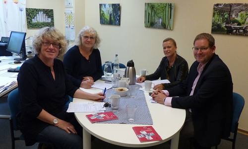 Dunja Kreiser und Marcus Bosse. Zu Besuch im EFB. Foto: SPD
