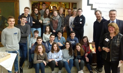 Die Schüler aus Frankreich im Peiner Kreismuseum. Foto: Landkreis Peine