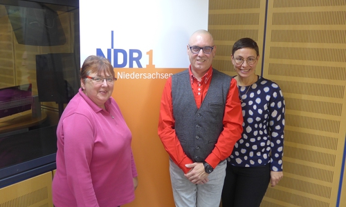 v.l. Sigrid Gille, Dirk Schrader, Martina Gilica (Foto: NDR)