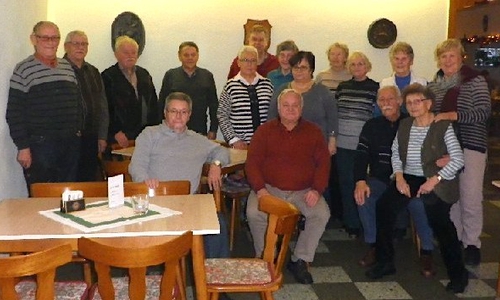 Die Klein-Schöppenstedter Jugend der 50er und 60er Jahre im Dezember 2016. Foto: privat