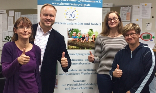 Der Vorstand des Elternvereins Heidi Kopetzki, Sascha Göritz, Sandy Feye, Tanja Arth-Bokemüller 

Foto: CvD Elternverein