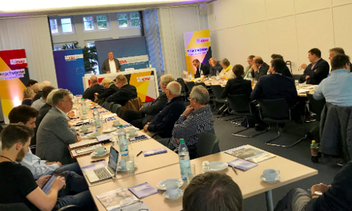 Dr. Max Matthiesen eröffnet die CDA-Fachtagung „Nachhaltige Bildung“. Foto: CDA

