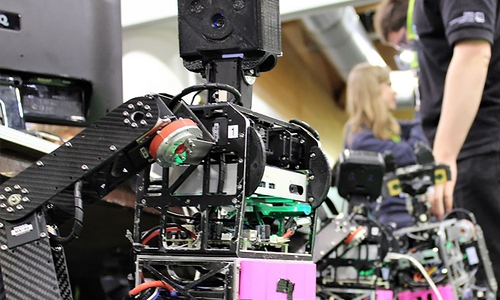 Die Robo-Kicker sind in der nächsten Woche beim RoboCup in Japan. Foto: Ostfalia