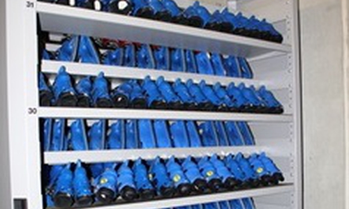 Schlittschuhverleih in der Eisarena. Foto: Stadt Wolfsburg.