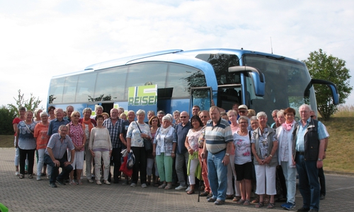 Die Reisegruppe aus Schladen vor ihrem Reisebus.

Foto: Freiwillige Feuerwehr Schladen