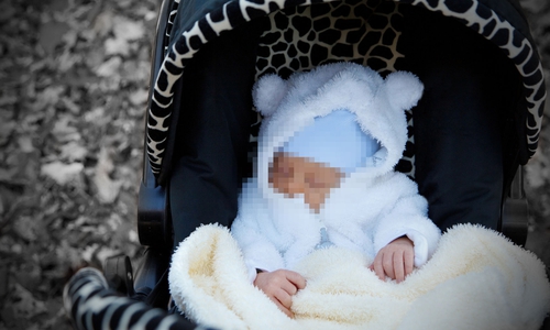 Das Baby war erst wenige Monate alt. Symbolfoto: pixabay