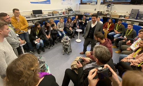 An der Ostfalia konnten die Schüler die selbstgebauten Roboter bestaunen. Foto: Stadt Wolfenbüttel