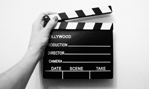 Der Film stellt die drei unterschiedlichen Module des "Förderkonzeptes Sprachbildung" vor und veranschaulicht innerhalb von 12 Minuten, wie gezielte Spracharbeit bewusst in den Kita-Alltag integriert werden kann.Symbolfoto: Pixabay