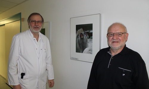Oberarzt Dr. Manfred Floren (links) und Heinz Gutt, Foto: Klinikum Wolfenbüttel