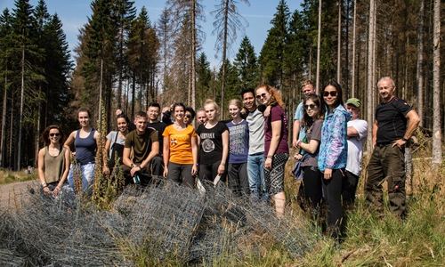 15 Jugendliche aus neun Ländern nahmen an dem Workshop teil. Foto: Thomas Schwerdt