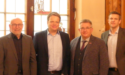 Eckhard Sudmeyer, Christoph Bratmann, Detlef Bade und Matthias Steffen unterhielten sich über die Zukunft der Ausbildung im Handwerk. Foto: Wahlkreisbüro Christoph Bratmann