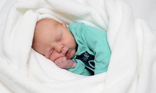 Willkommen, Bela Benjamin. Foto: babysmile24.de