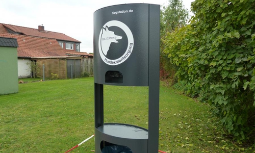 Die Hundetoiletten finden regen Zuspruch. Jetzt sollen weitere folgen. Foto: Gemeinde Velpke