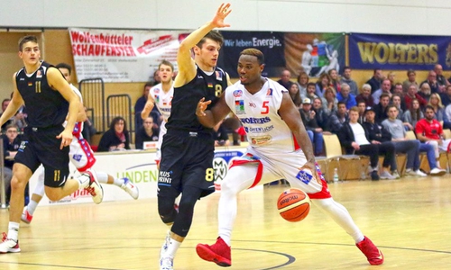 Spielertrainer Demetrius Ward war gemeinsam mit Khalil Kelley der überragende Akteur. Foto: Vollmer