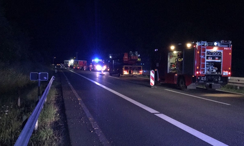 Die A39 war nach einem Unfall eines Gefahrguttransporters in beide Richtungen gesperrt. Fotos: aktuell24(bm)