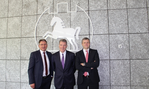 Sind mit dem Geschäftsjahr 2018 zufrieden: Dr. Stefan Hanekopf, Knud Maywald und Dirk Gronert. Foto: Julia Seidel