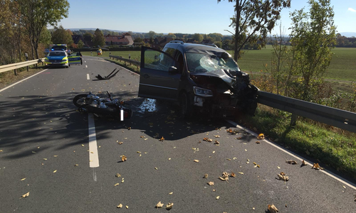 Auf der L512 starb am Freitag ein Motorradfahrer. Foto/Video: aktuell24 (KR)