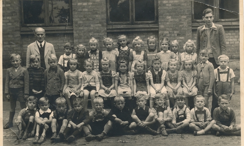 Es wird einiges über die Kindergartenzeit, aber besonders über die Schulzeit und die ehemaligen Lehrer zu erfahren geben. Foto: privat