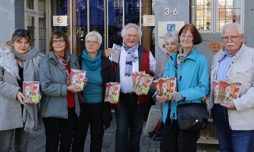 Die Mitglieder der Seniorenredaktion haben für die Stadt einen Museumsführer geschrieben. Foto: Stadt Wolfenbüttel