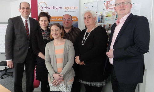 Die Freiwilligenagentur stelle dem Landesbeauftragten Matthias Wunderling-Weilbier ihre Arbeit und Projekte vor. Foto: Ding