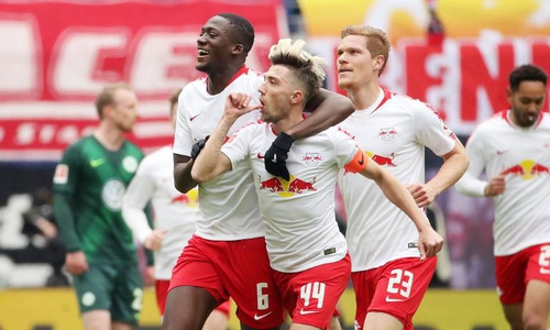 Kevin Kampf schlenzte die Wölfe früh in Rückstand. Foto: imago/Picture Point LE