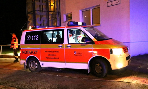 Der Notarzt konnte leider nur noch den Tod der aufgefundenen Person feststellen. Video/Fotos: Rudolf Karliczek