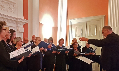 Der Canto Vivo - Kammerchor tritt in Sickte auf. Foto: Hans-Jürgen Helke