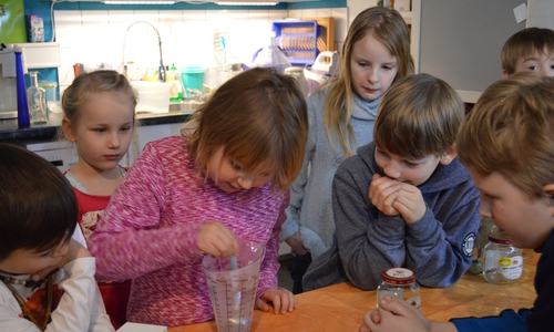 Montag ist Tag der kleinen Forscher. Foto: AHA-Erlebnismuseum