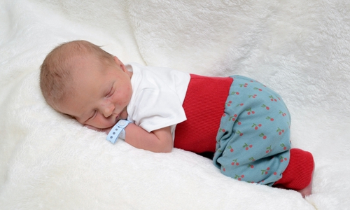 Willkommen Jannes Ramolla. Foto: babysmile24.de
