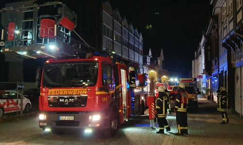 Die Drehleiter wurde in der Petersilienstraße gebraucht. Foto: Feuerwehr Goslar