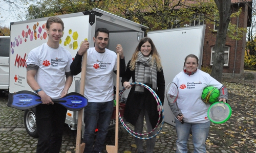 Der DRK-Kreisverband Wolfenbüttel lädt zu einem Netzwerktreffen für Ehrenamtliche aller Institutionen ein - denn Einrichtungen wie der mobile Spieltreff des DRK brauchen Ehrenamtliche und ihre Erfahrung. Foto: DrK