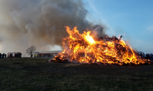 Osterfeuer 2016 in Wendessen. Foto: Feuerwehr Wendessen
