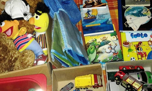 Ein Flohmarkt lädt zum Stöbern ein. Symbolbild: Gemeinde Lehre