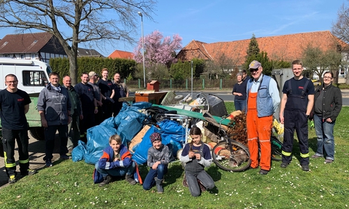 Auch die Grundschule und der Kindergarten Salzdahlum waren bei der Aktion vertreten. Foto: privat