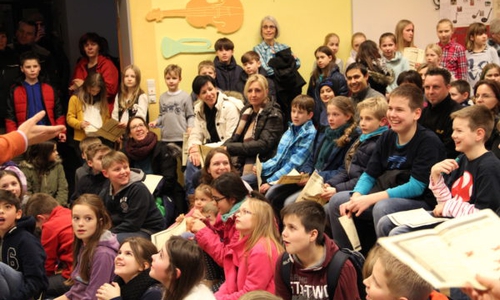 Die Kinder lernen wieder viele Klassiker der Weltliteratur kennen. Foto: Schule