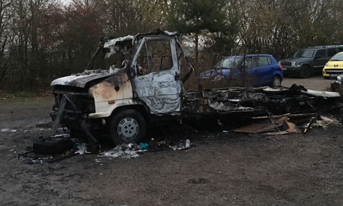 Das Wohnmobil war nicht mehr das jüngste, der Schaden ist mit 1000 Euro relativ gering. Foto: Polizei