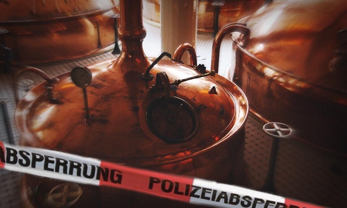 Bei der Oettinger Brauerei kam es zu einem tödlichen Betriebsunfall. Symbolfoto: Nick Wenkel/Pixabay