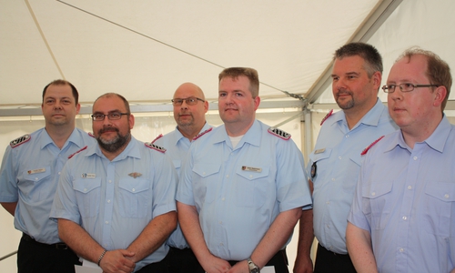Beförderungen ab Oberlöschmeister: (von links) Carsten Helms, Karsten Peter, Andreas Lange, Heiko Oppermann, Eric Schmidt und Karsten Zurke. Foto: Kreisfeuerwehr Goslar